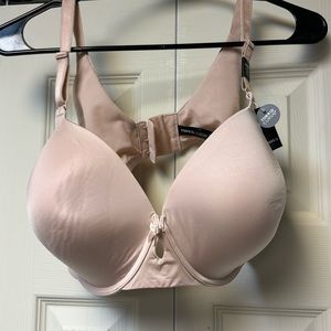 Torrid bra lightly lined t-shirt 40DD beige new with tags